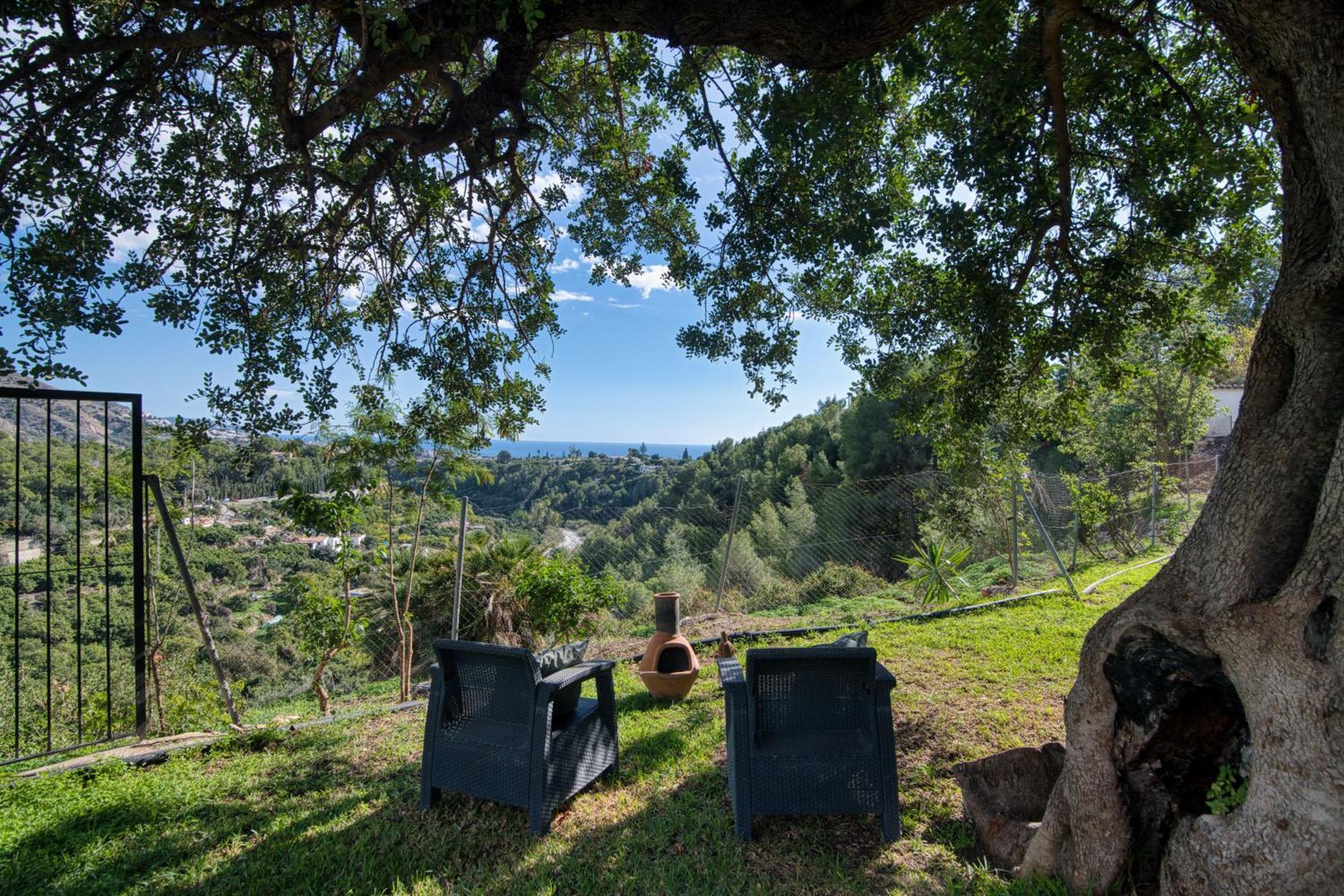 Villa Morera Bed & Breakfast Frigiliana Exterior foto